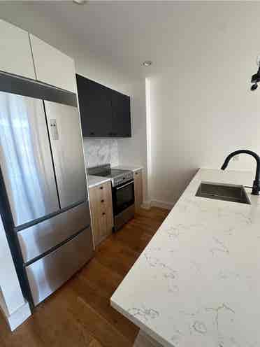 BR Available in Luxury Building