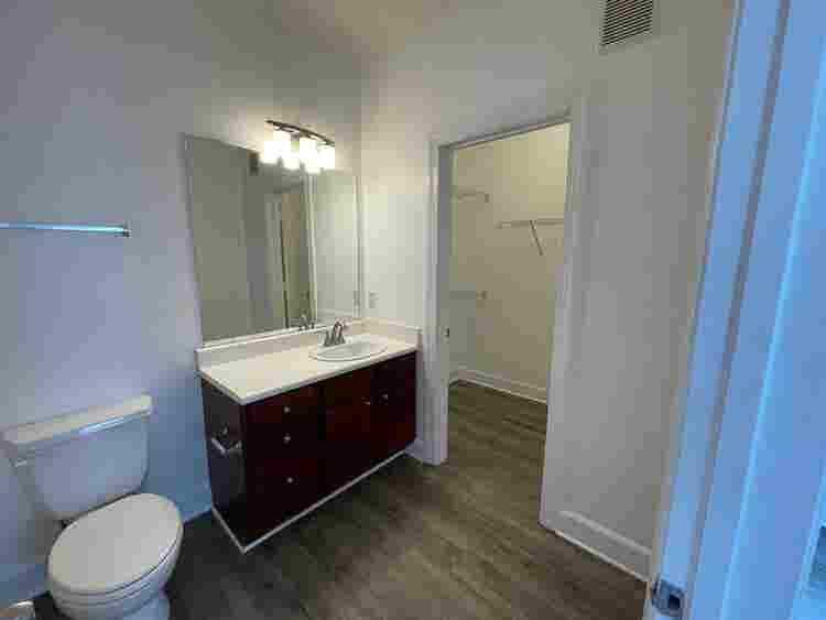 4 BR in Austin