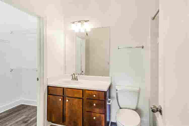 4 BR in Austin