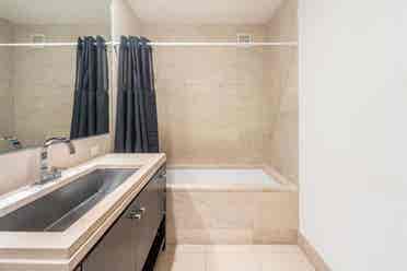 ✨Affordable Furnished Room Midtown✨