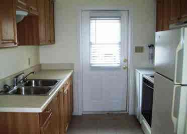 Cozy room in College Park available