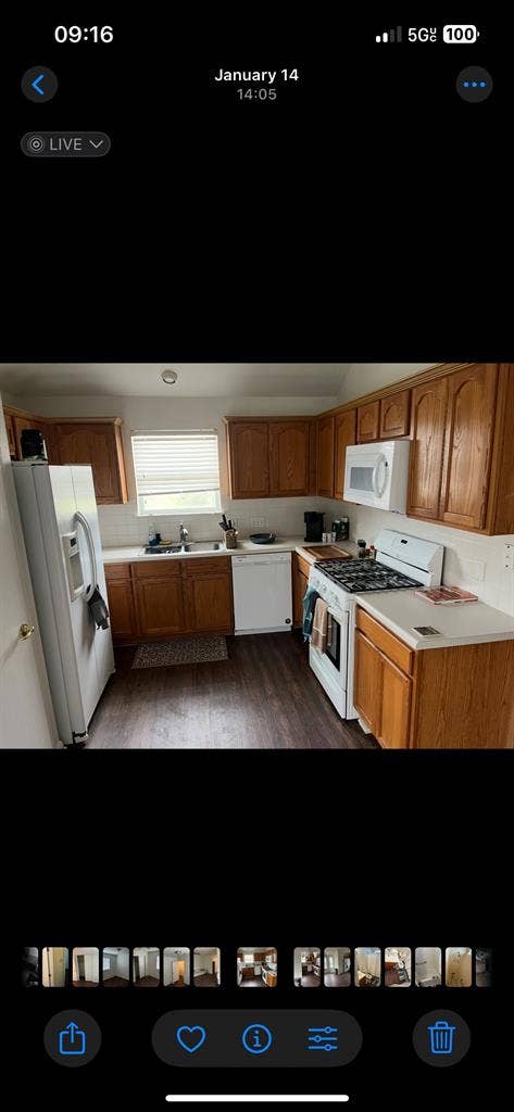 “Cozy room for rent in Hutto"