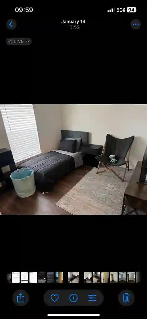 “Cozy room for rent in Hutto"