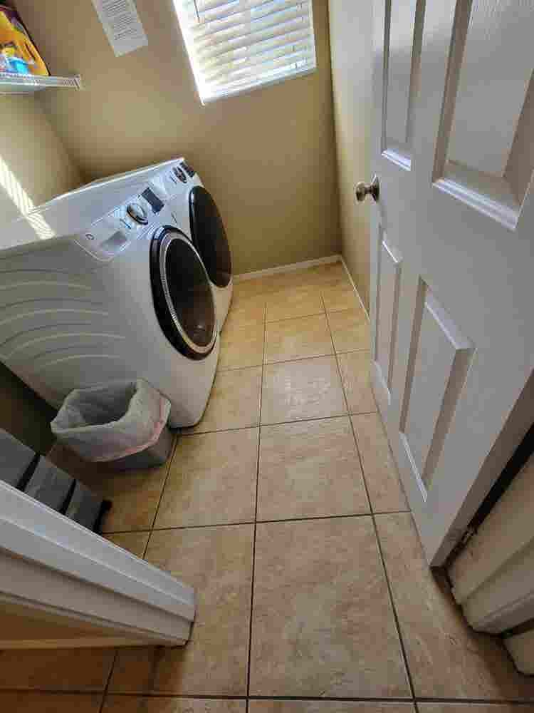 Room for responsible roommates