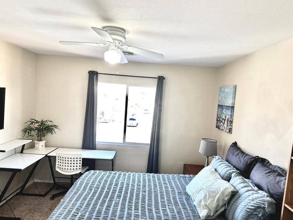 Room for responsible roommates