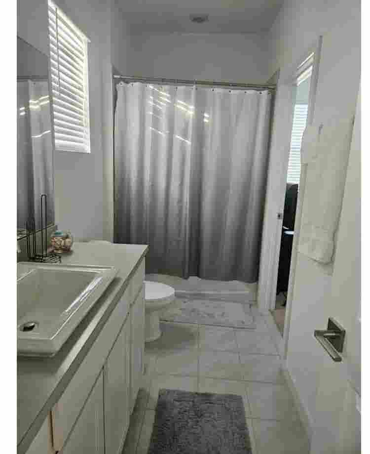 New townhome  in Riviera Beach