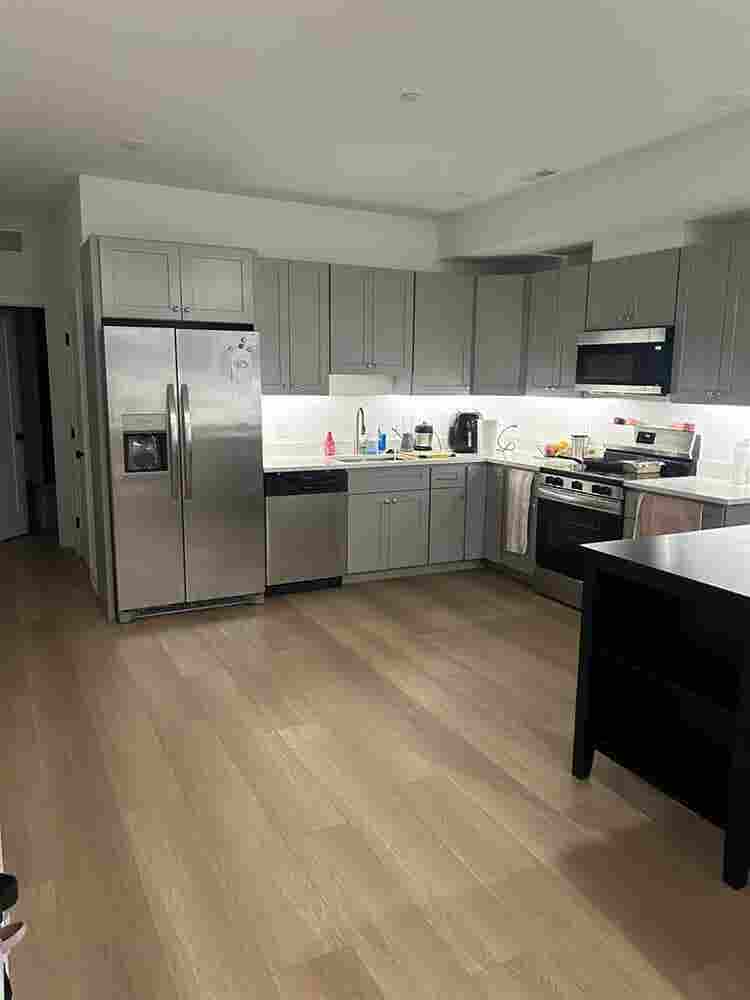 Room for rent!!