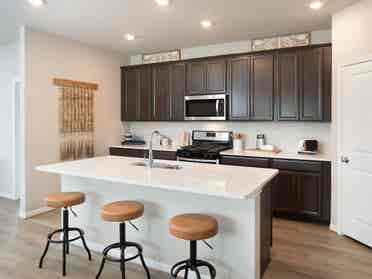 Room for rent in brand new house!!!