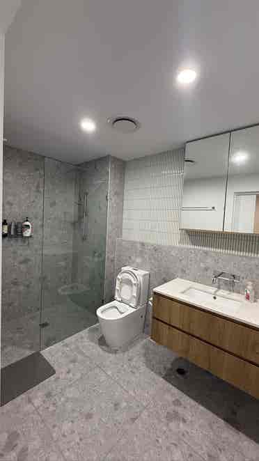 Private Room & Bathroom in Valley
