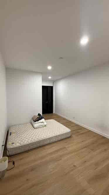 Private Room & Bathroom in Valley