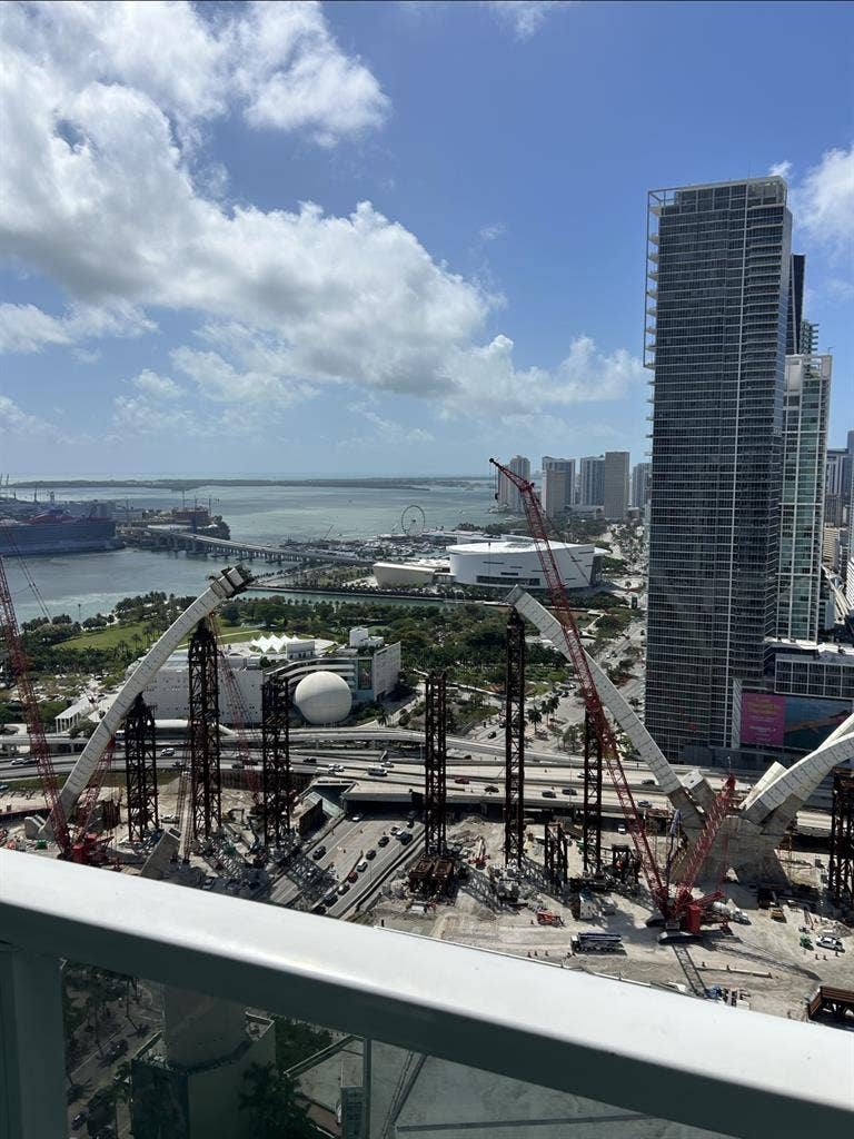 Room available Downtown Miami
