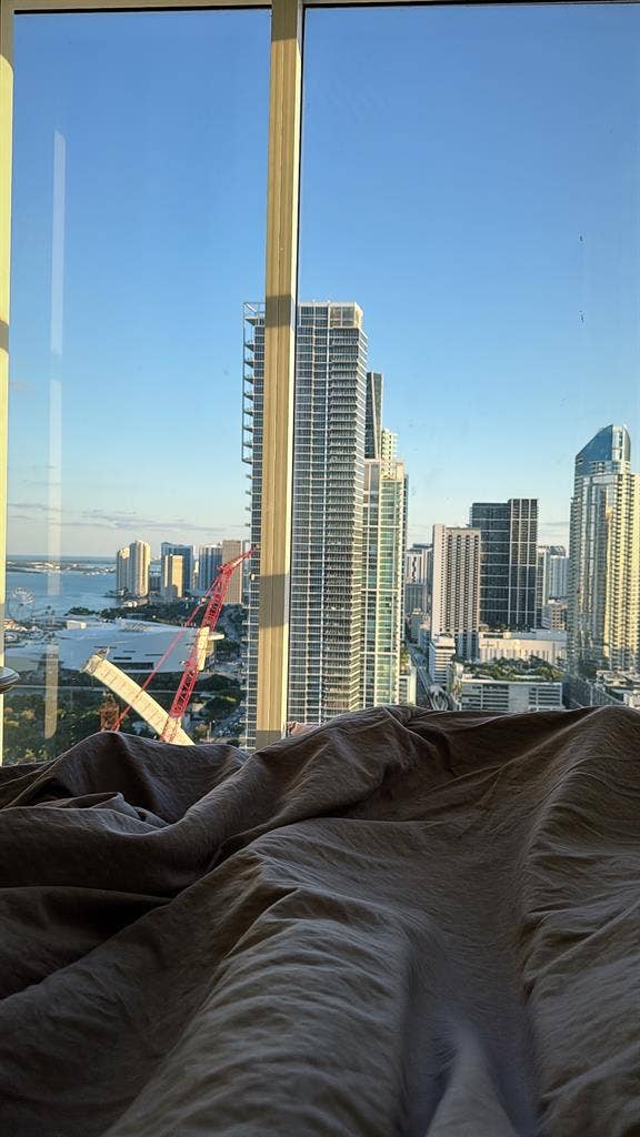 Room available Downtown Miami