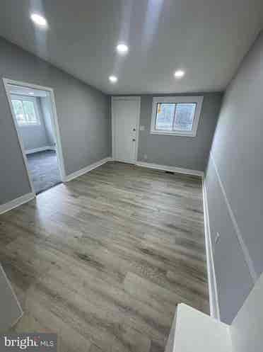Room in Hyattsville —  Min to DC