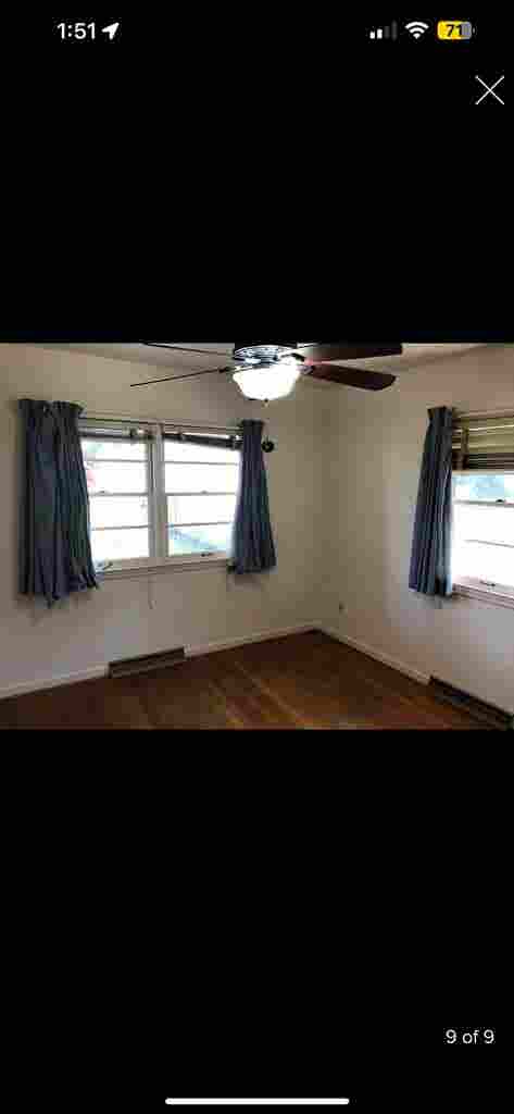 Looking for a roommate
