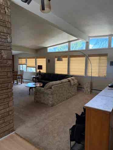 Rooms available on the West Side