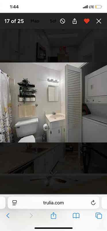 1 bed with full bath