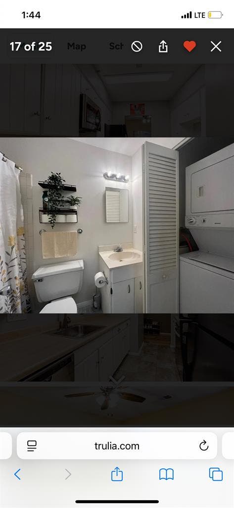 1 bed with full bath