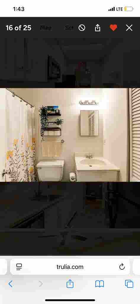 1 bed with full bath