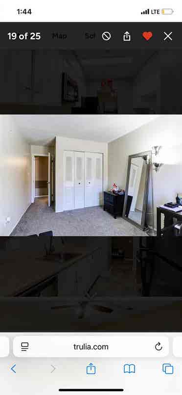 1 bed with full bath