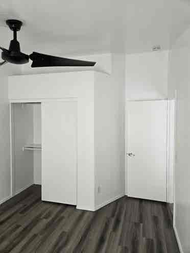 Two hundred square feet room in PHX