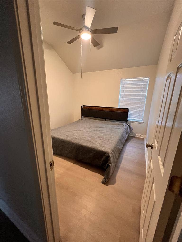 Modern Comfort perfect location