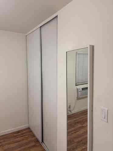 Private room/bathroom