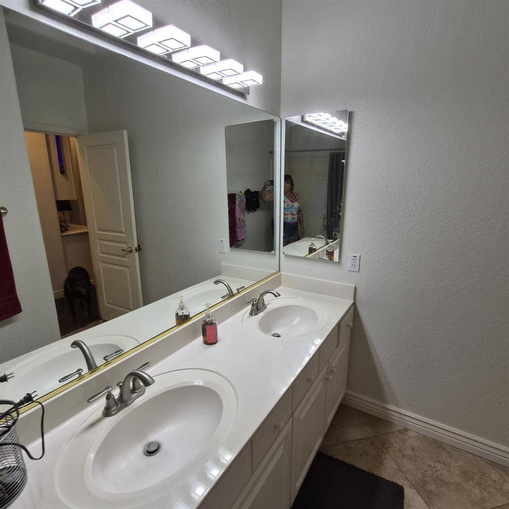 Nice room for rent