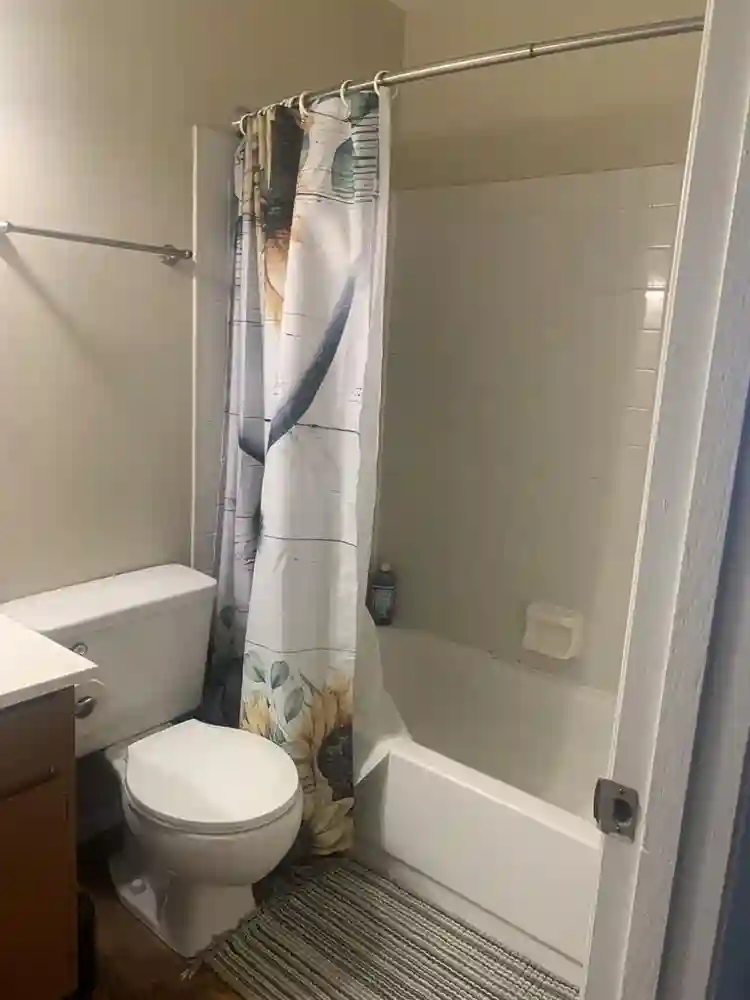 Room for Rent in Naperville!