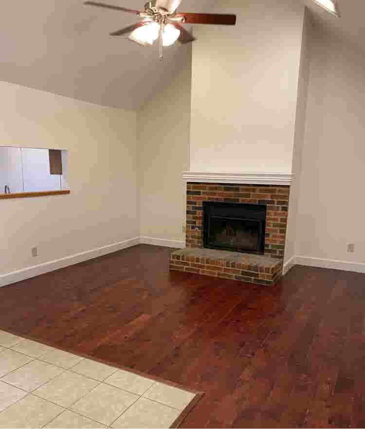 SINGLE FAMILY HOME FOR RENT