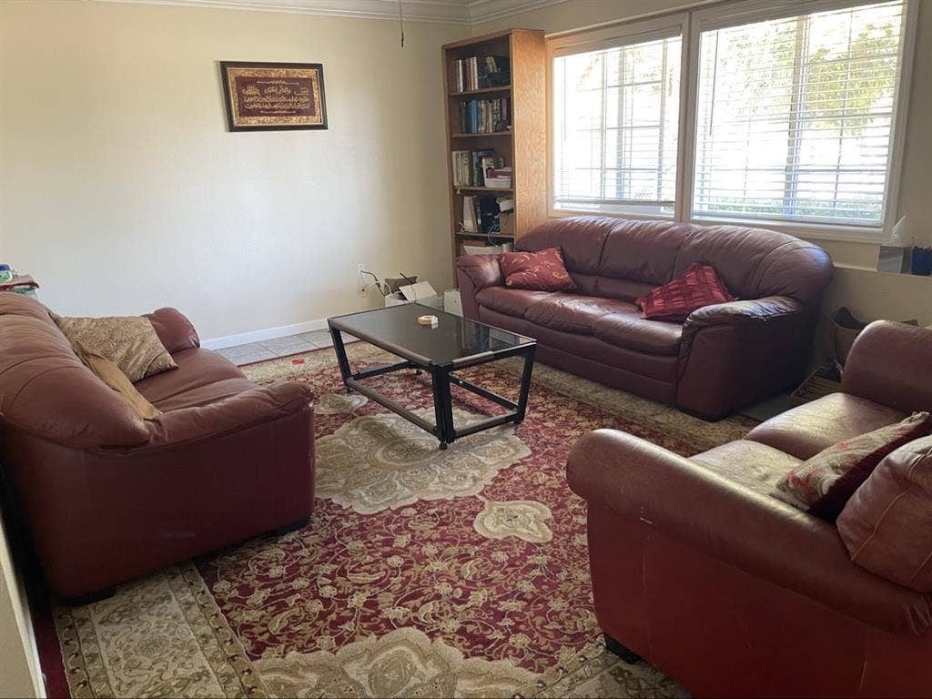 Room for Rent girls only
