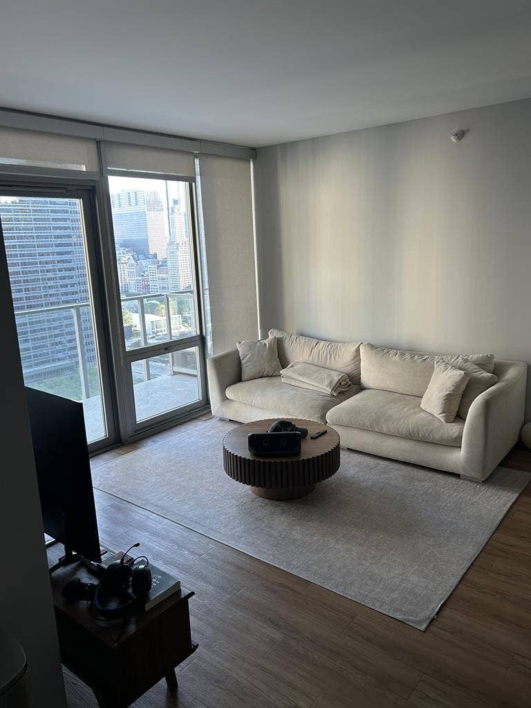 Sublet Available - Downtown Chicago