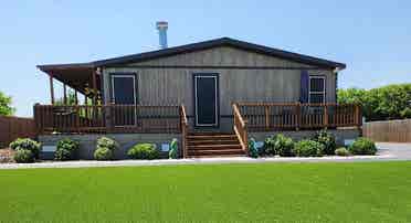 Room for rent w/ private bathroom