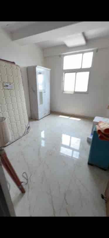 Krystal homs tower 2