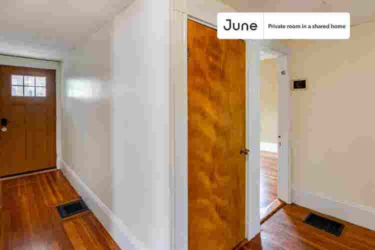 4 BR in Boston