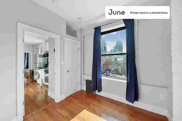 2 BR in New York City
