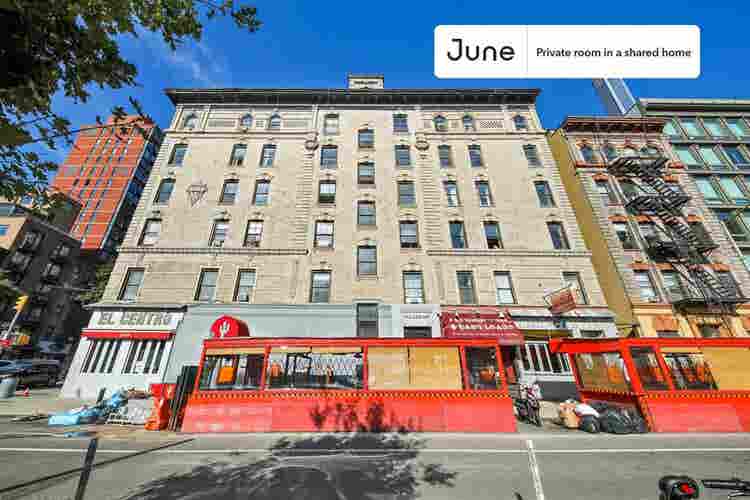 2 BR in New York City