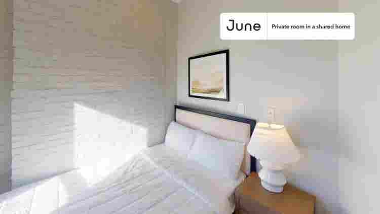 2 BR in New York City