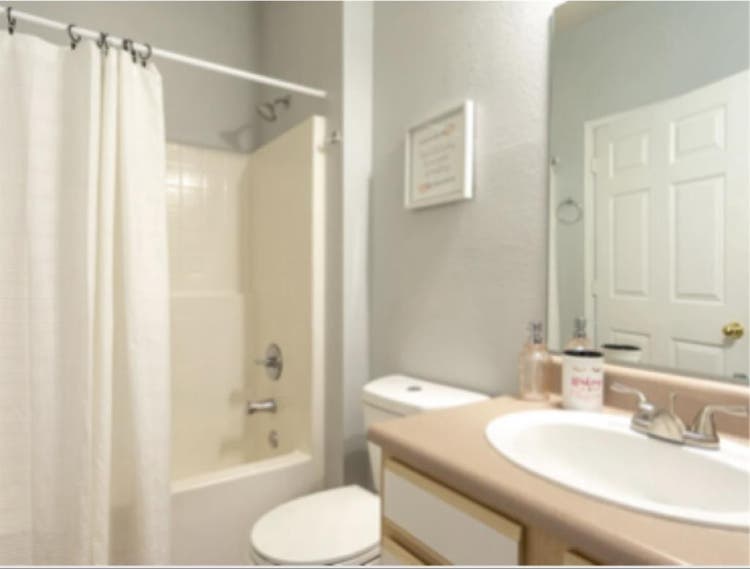Sublease Available!!