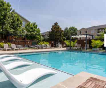 Sublease Available!!