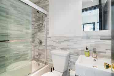 💜Furnished Sublet in Midtown💜