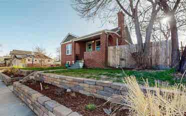 4 BR in Denver