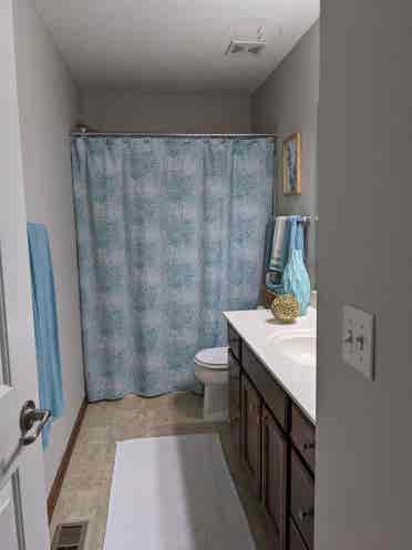 Townhouse share for Professionals