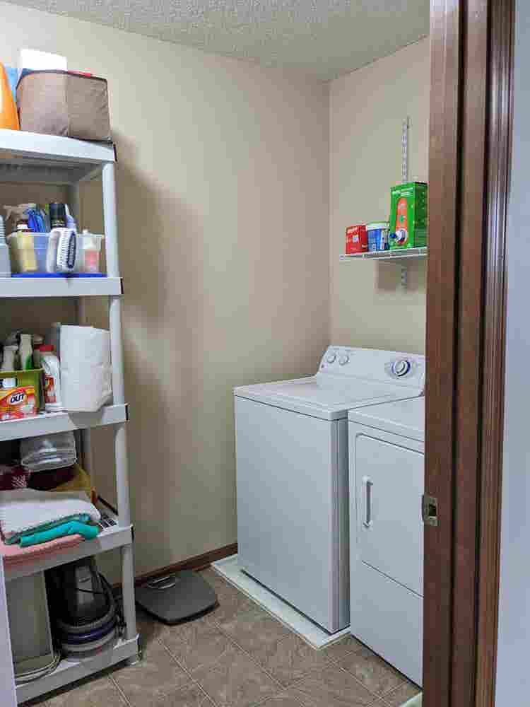 Townhouse share for Professionals