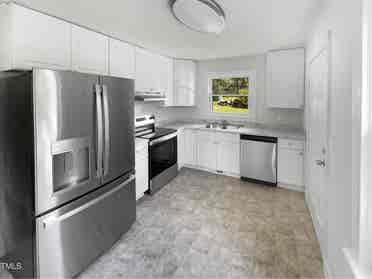 Single Family Home For Rent!!