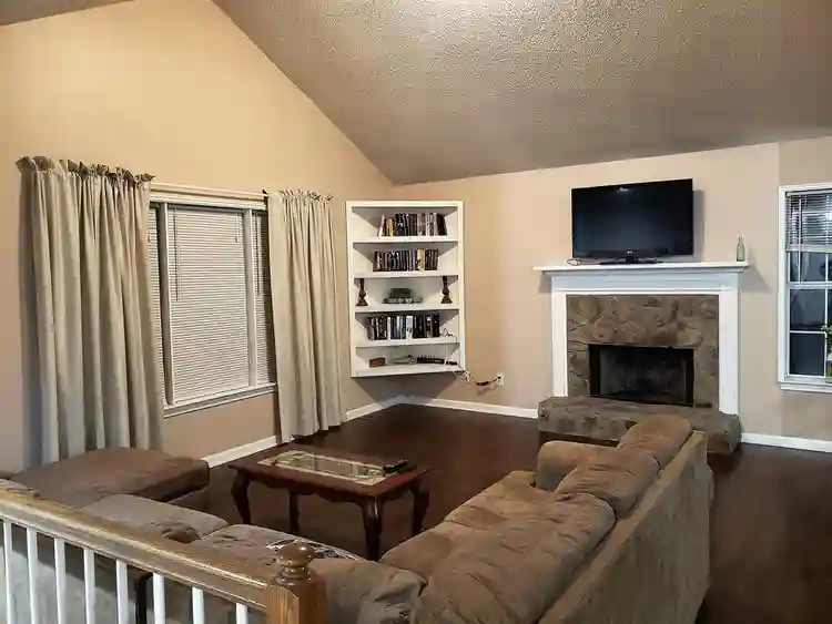 Furnished Bedroom For Rent