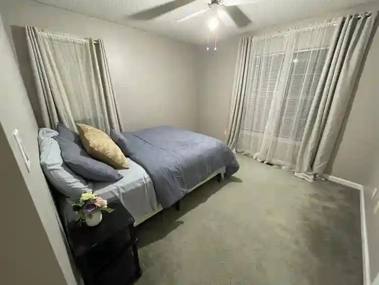 Furnished Bedroom For Rent