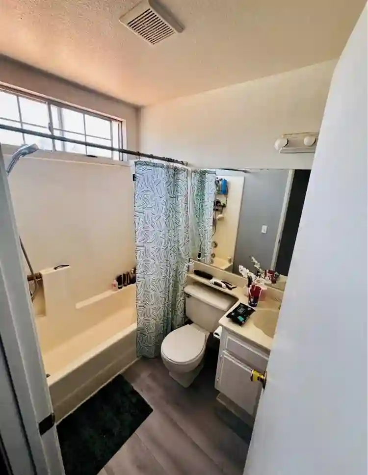 Single room/ No deposit required