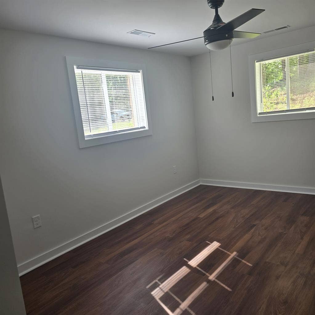 Join Lease. Rent/Util split evenly.