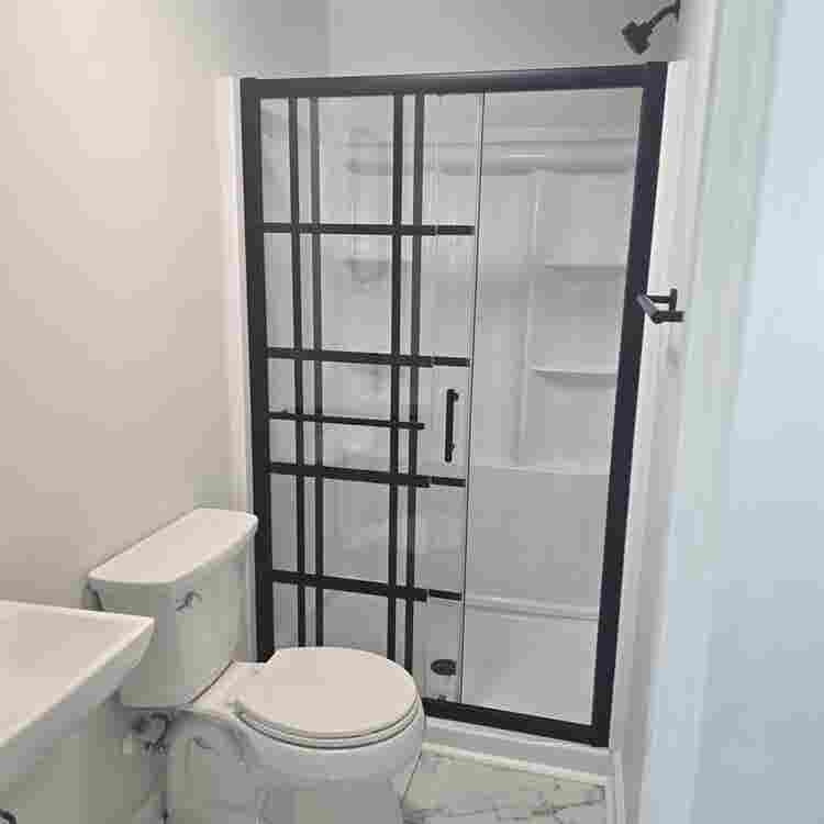 Join Lease. Rent/Util split evenly.