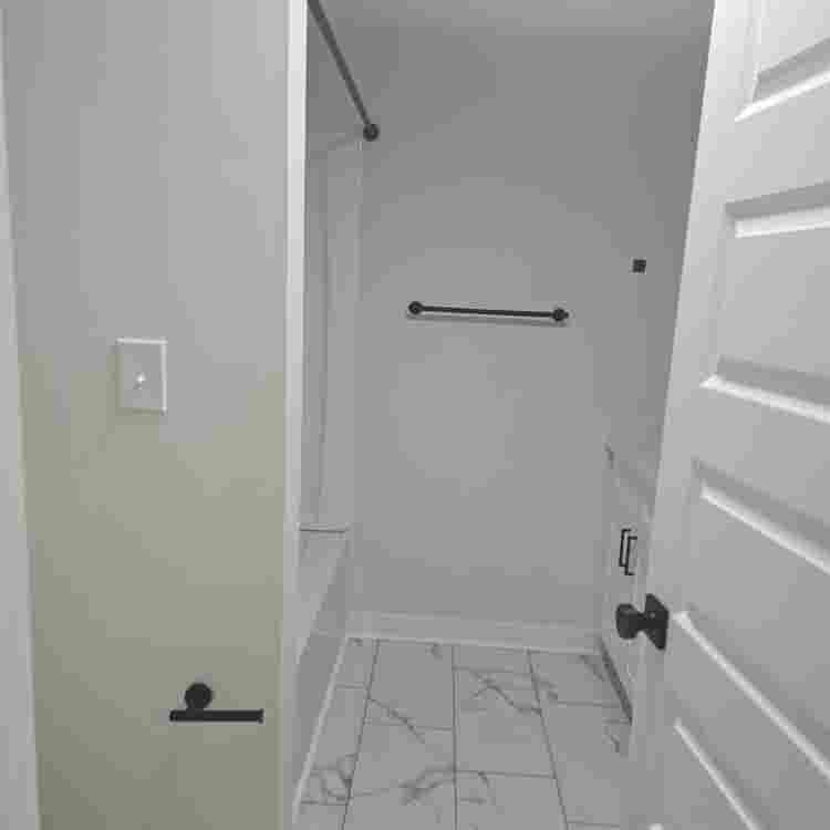 Join Lease. Rent/Util split evenly.